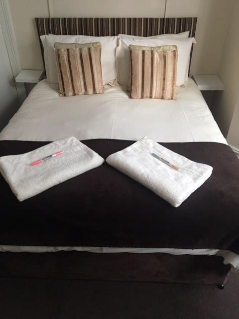 Brierley Guesthouse Weymouth Bagian luar foto