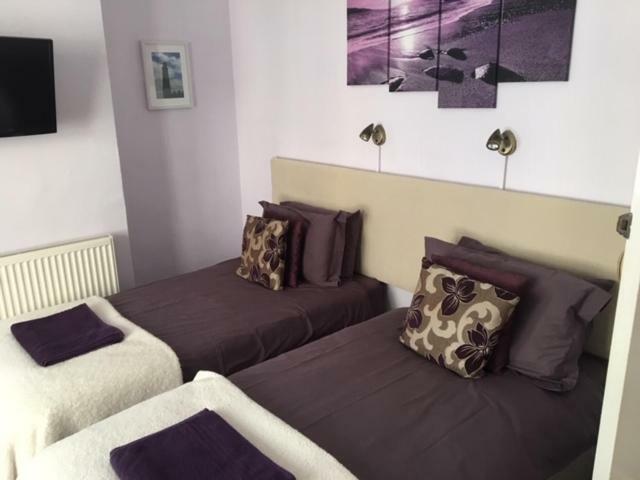 Brierley Guesthouse Weymouth Bagian luar foto